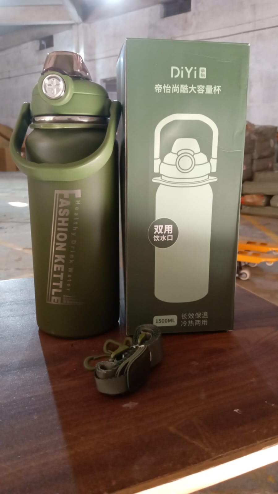 13039 Stainless Steel Water Bottle with Straw, Strap & Handle Vacuum Insulated Thermos Flask Double-Walled Coffee Thermos Flask Leak-proof Water Bottle for Sports, Fitness, Gym (1500ML) 13039 Stainless Steel Water Bottle with Straw, Strap & Handle Vacuum Insulated Thermos Flask Double-Walled Coffee Thermos Flask Leak-proof Water Bottle for Sports, Fitness, Gym (1500ML)